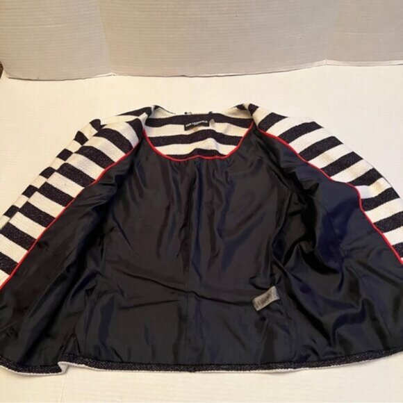 Karl Lagerfeld *  Paris Woman's Tweed  Suit Jacket Blazer Striped Size 6 - Picture 6 of 11